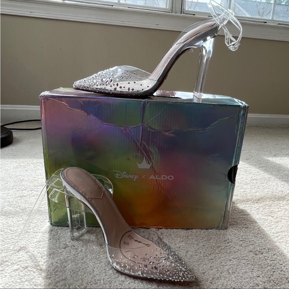 Aldo Limited Edition Cinderella Heels - Picture 4 of 6
